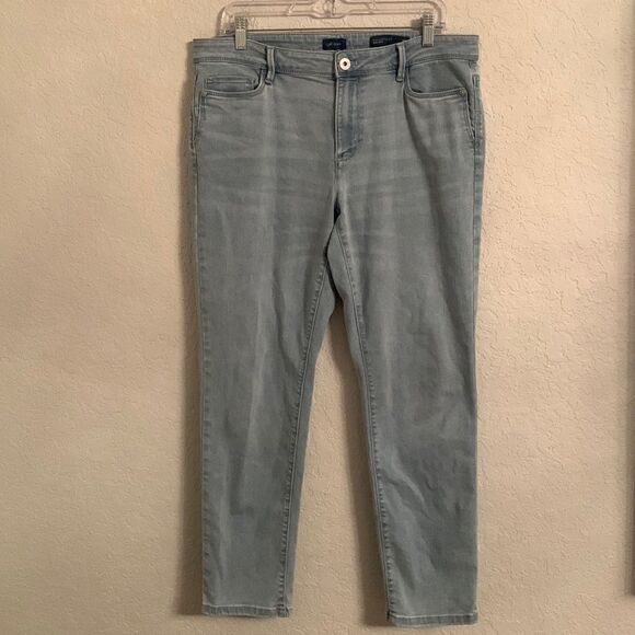 J.Jill Denim Authentic Fit Slim Ankle Light Blue Jeans Size 12 - Picture 1 of 10